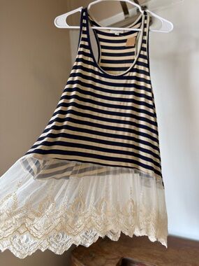 Umgee Boho Lace Hem Striped Tank Tunic Navy & Cream Size Small Oversized